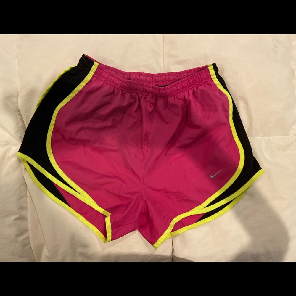 Nike tempo shorts